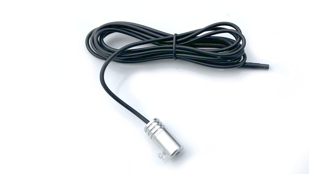 RGB-LED-Modul aus Aluminium mit langem Anschlusskabel